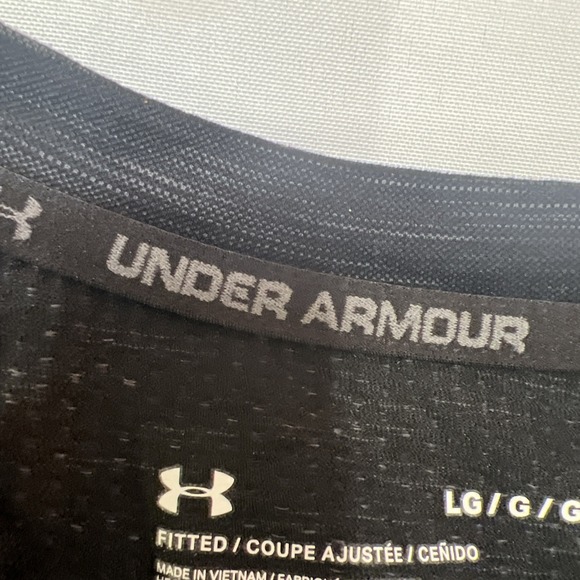 Under Armor Men's UA ColdGear® Armour Fitted Crew Shirt Long Sleeve Tee Black492 - Picture 4 of 6